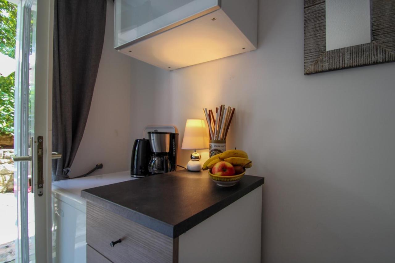 Novigrad Istria Carla Guest House المظهر الخارجي الصورة