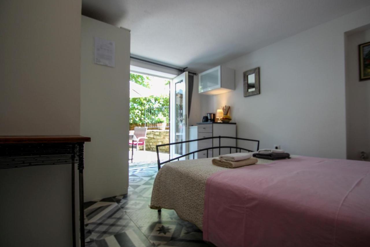 Novigrad Istria Carla Guest House المظهر الخارجي الصورة