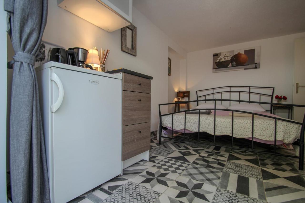 Novigrad Istria Carla Guest House المظهر الخارجي الصورة